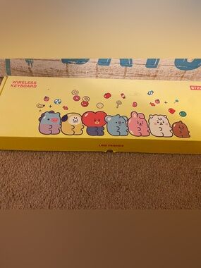 LINE FRIENDS BT21 jelly, candy Yellow Wireless Keyboard